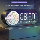 Clock Speaker Bluetooth com Relógio Digital LED, Despertador, Entrada USB e Som Estéreo Portátil