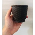 Vaso Rattan Redondo M3 Preto – Decoração Sofisticada para Casa e Jardim