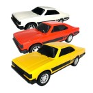Carrinho Opala Coupê na Caixa Diverplas – Brinquedo Infantil Clássico em Plástico Resistente, Seguro e Colorido para Crianças