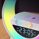 Luminária LED G Speaker com Relógio Digital, Caixa de Som Bluetooth, Carregamento por Indução e Luz RGB