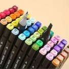 Caneta Touch Twin Marker Yins Paper 80 Cores com Ponta Fina e Chanfrada, Ideal para Arte, Arquitetura, Moda e Lettering