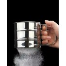 Polvilhador com Gatilho Inox 10,5x9,5cm – Ideal para Açúcar, Café e Confeitaria