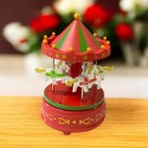 Carrossel Musical de Madeira 17,5x10cm – Decoração Vintage, Presente Romântico, Colecionável Musical Clássico
