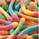 Gomets Goma Minhoca Ácida 150g Doces Gelatinosos Coloridos com Açúcar e Toque Azedinho para Festa, Lembrancinha e Revenda