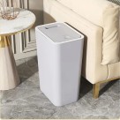 Lixeira Click Plástica 17x25,5x34cm Compacta com Tampa para Cozinha Banheiro Escritório Organização e Higiene