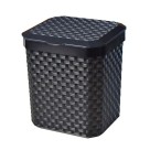 Lixeira de Pia 5 Litros Rattan Preta com Tampa Plástica – Compacta, Elegante, Resistente e Fácil de Limpar