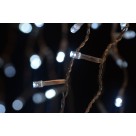 Cascata LED 100 Leds 2,3M 220V Branco com 8 Funções de Iluminação Pisca-Pisca Fio Transparente para Decoração Natal Festas Janelas Varandas
